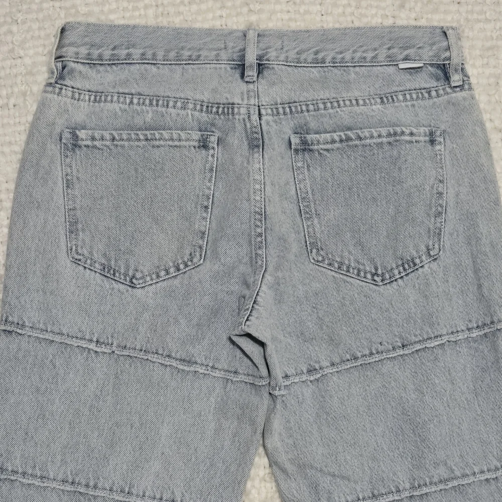 PacSun Seamed Low Rise Straight Leg Jeans Light Wash Blue Denim Size 27